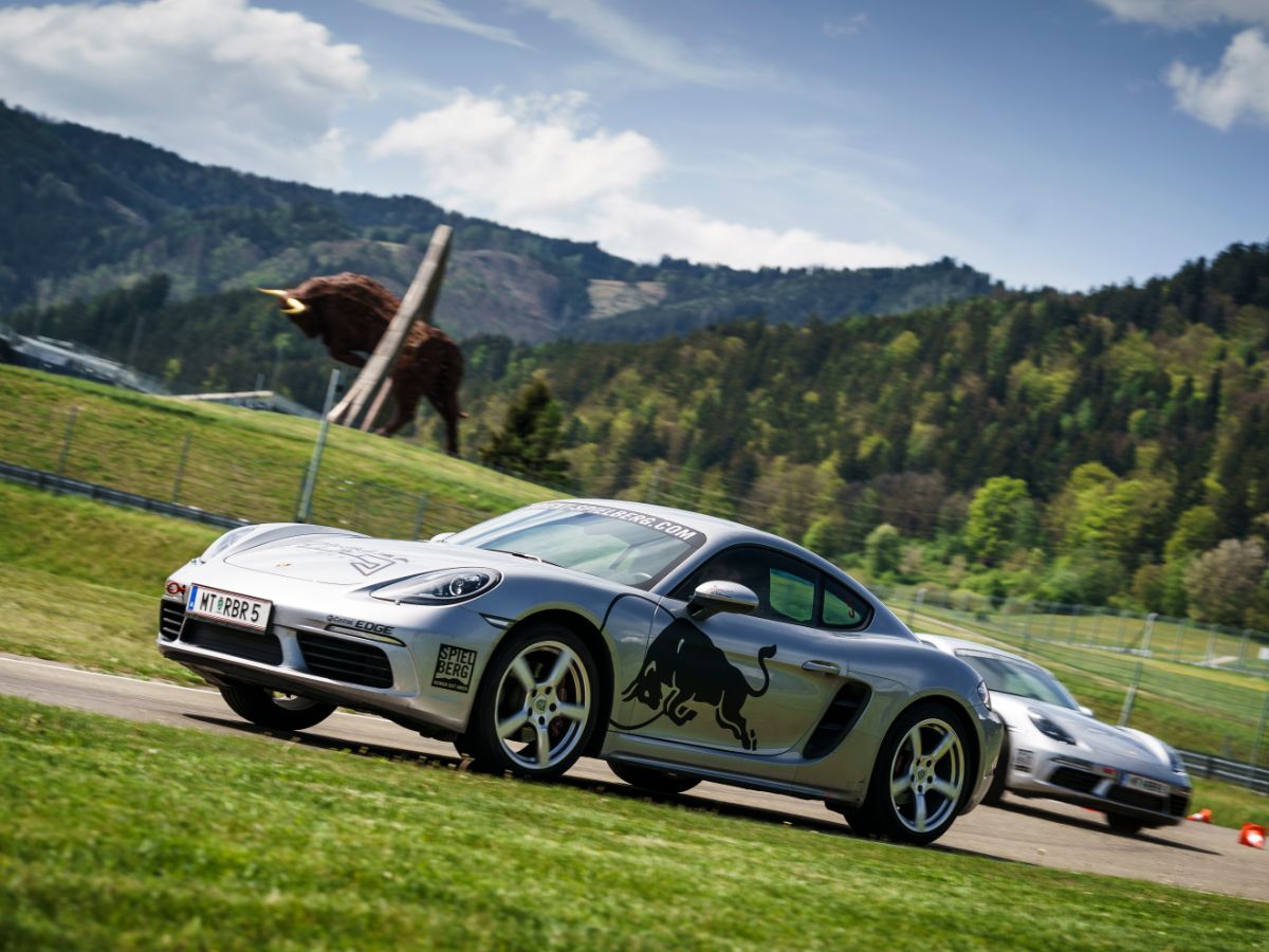 Two Porsche 718 Cayman S practicing on the Red Bull Ring
