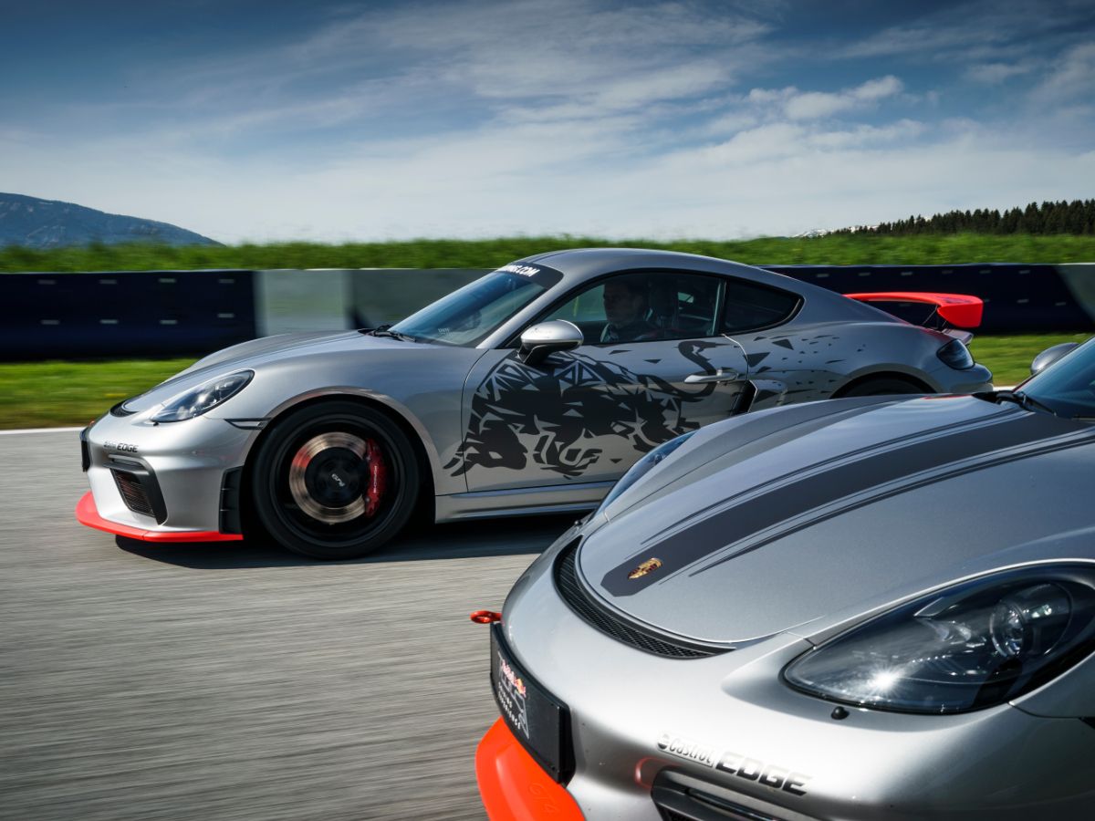 Porsche 718 Cayman GT4 ready for lights out