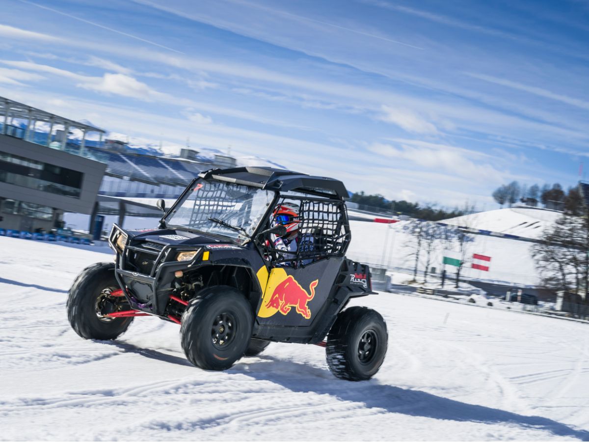 Buggy fahren im Schnee