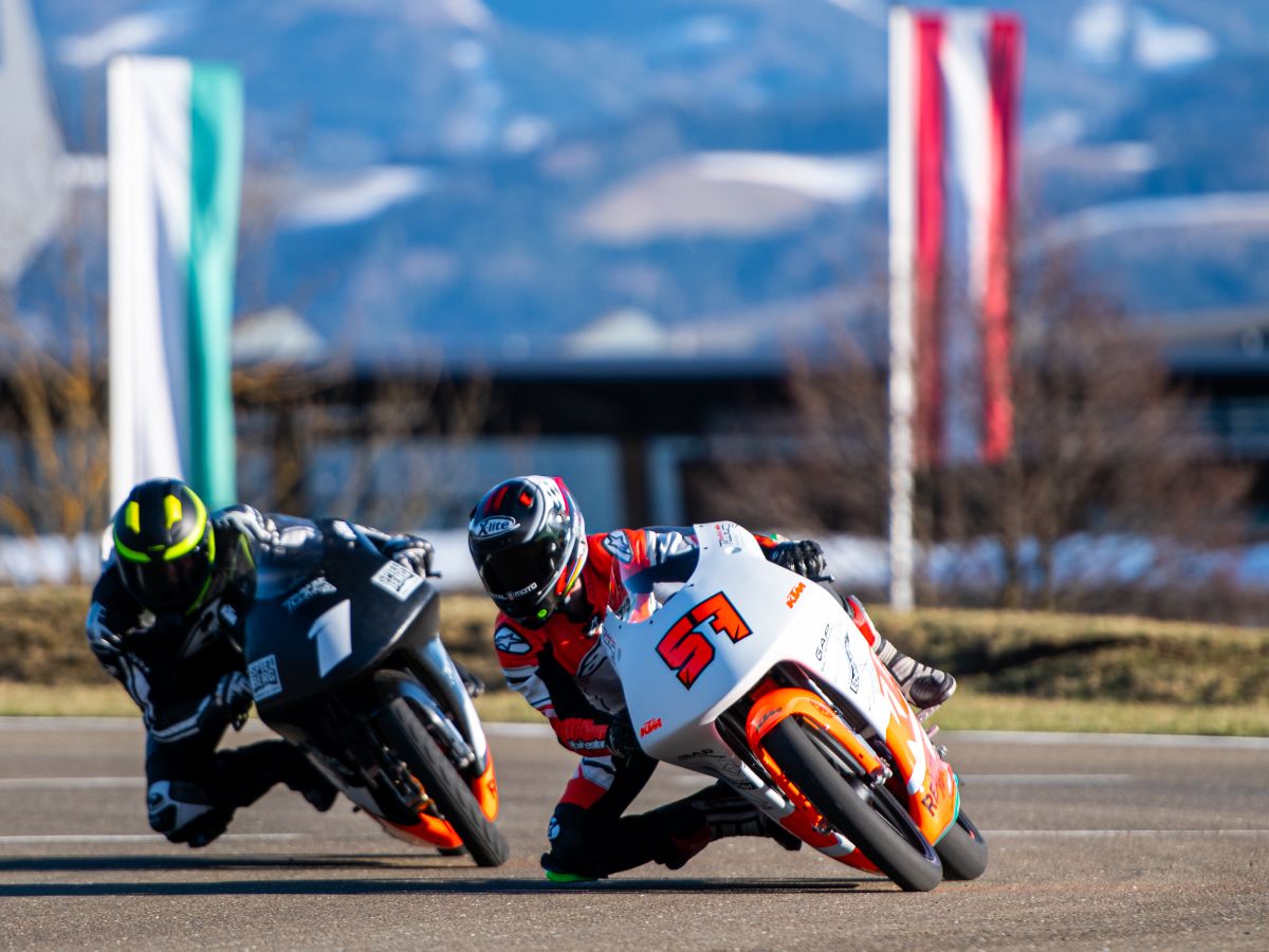 Two KTM RC4R on Red Bull Ring