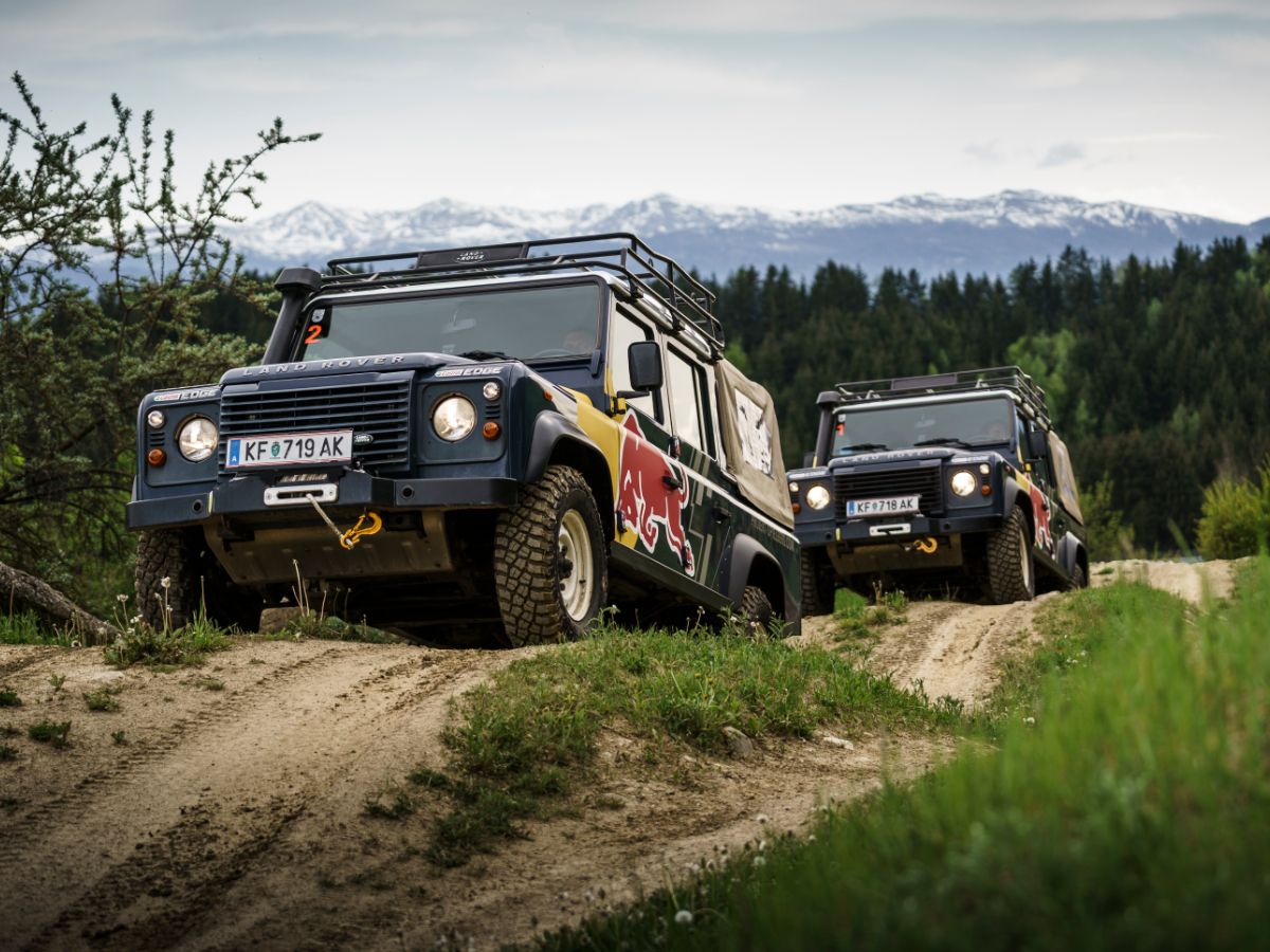 Land Rover Offroad Track fahren